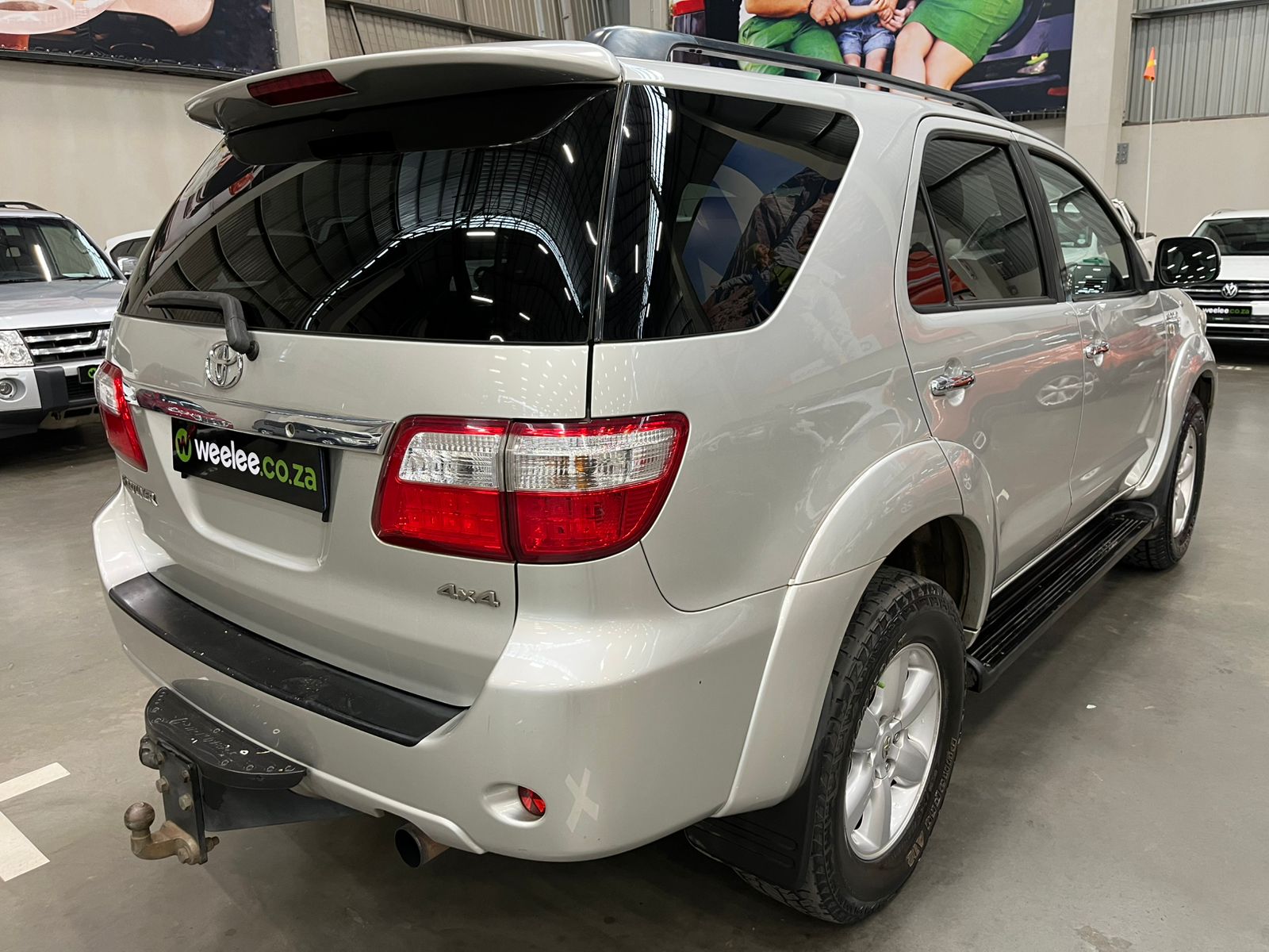 TOYOTA FORTUNER FORTUNER 3.0D-4D 4X4