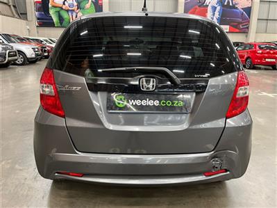 2013 HONDA JAZZ 1.3 COMFORT