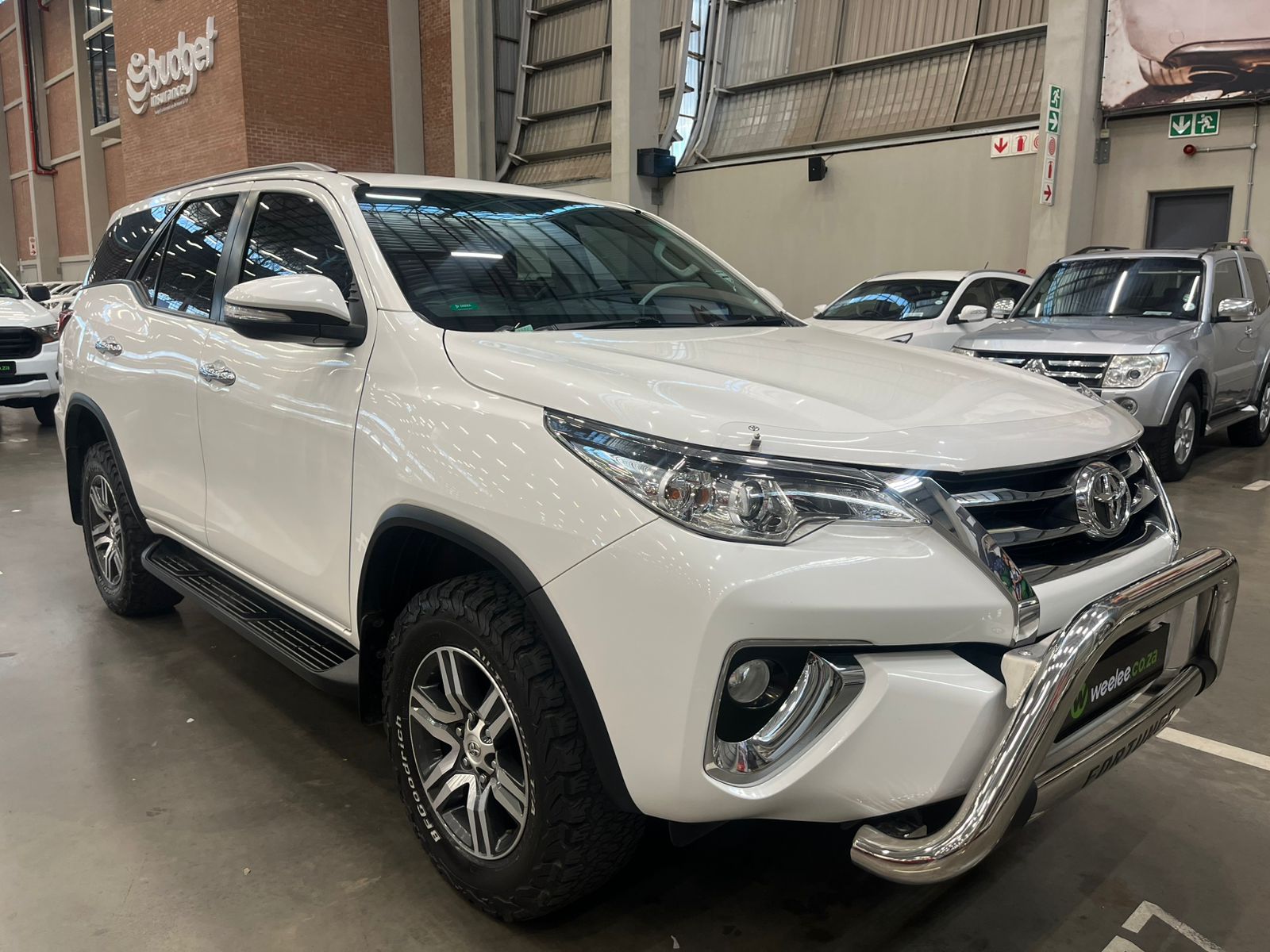 TOYOTA FORTUNER FORTUNER 2.4GD-6 R/B A/T