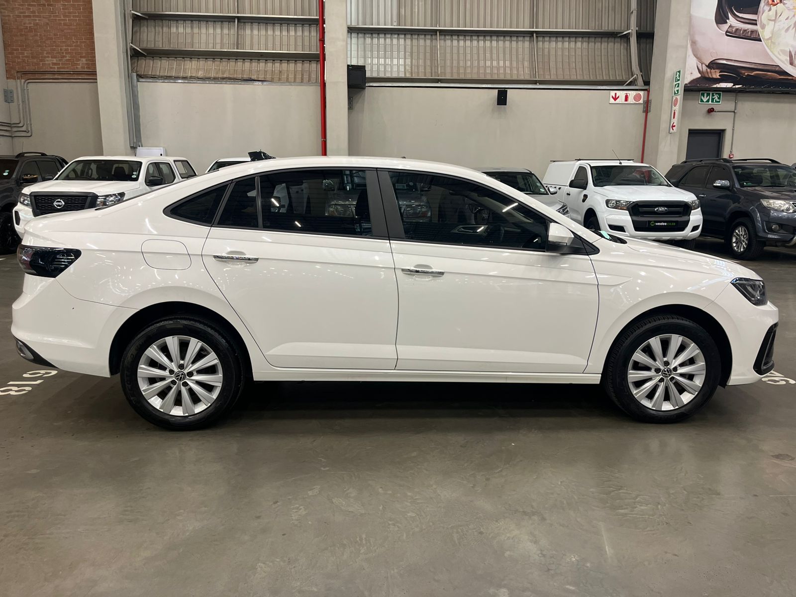 VOLKSWAGEN POLO CLASSIC POLO 1.6 LIFE