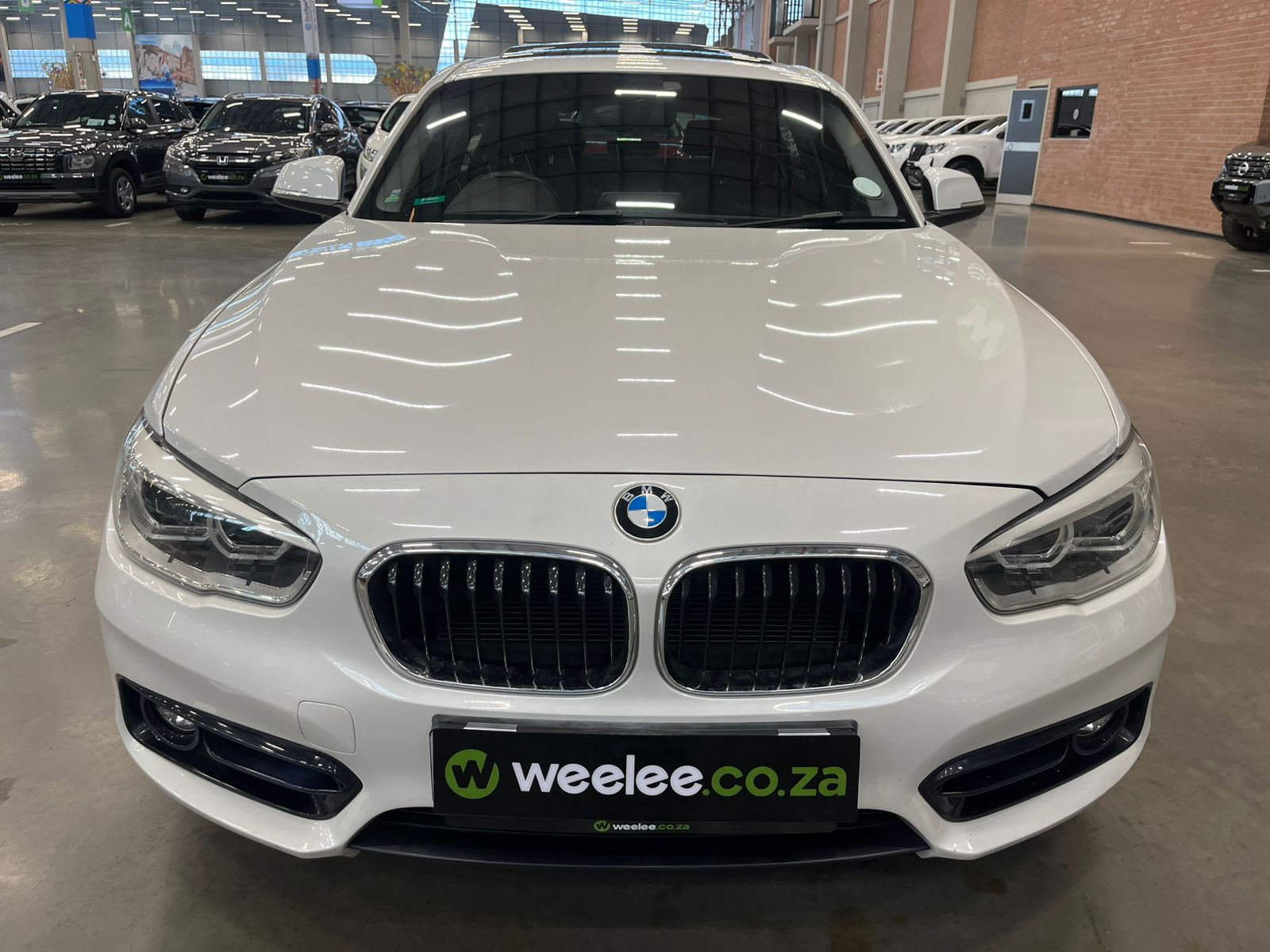 BMW 1 SERIES 118i SPORT LINE 5DR A/T (F20)