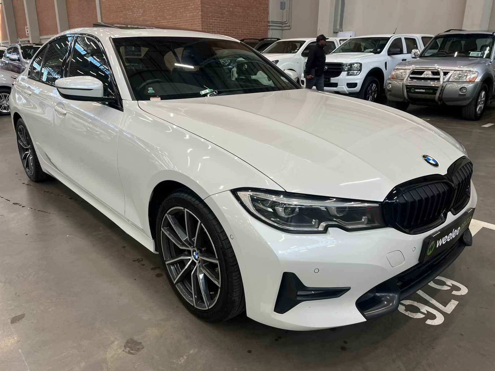 BMW 3 SERIES (G20) 318i A/T (G20)