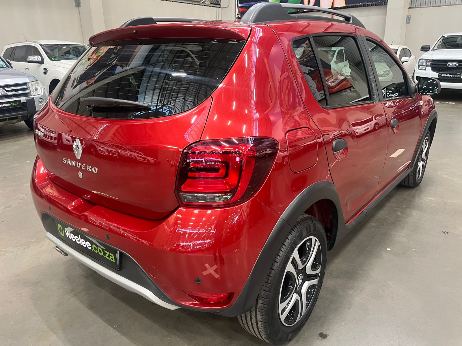 RENAULT SANDERO SANDERO 900T STEPWAY PLUS/TECHROAD