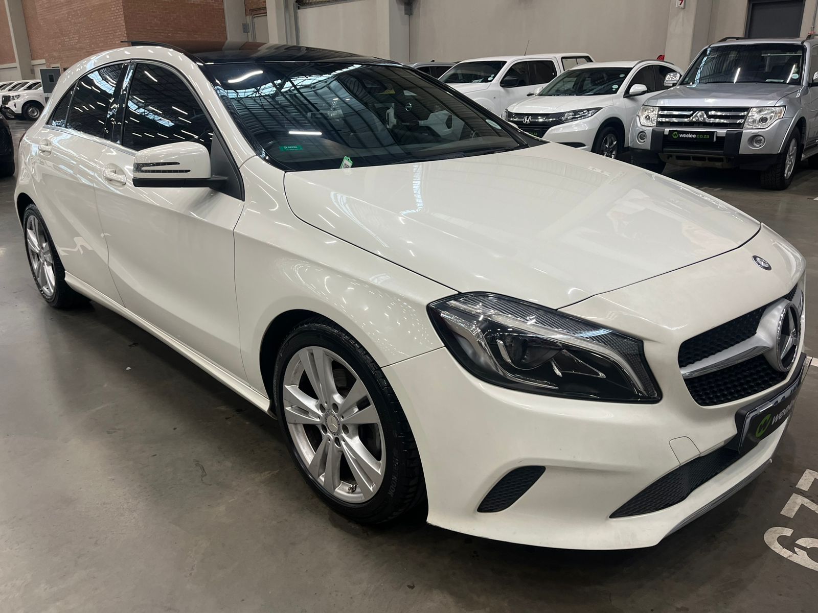 MERCEDES-BENZ A CLASS A 200d URBAN A/T