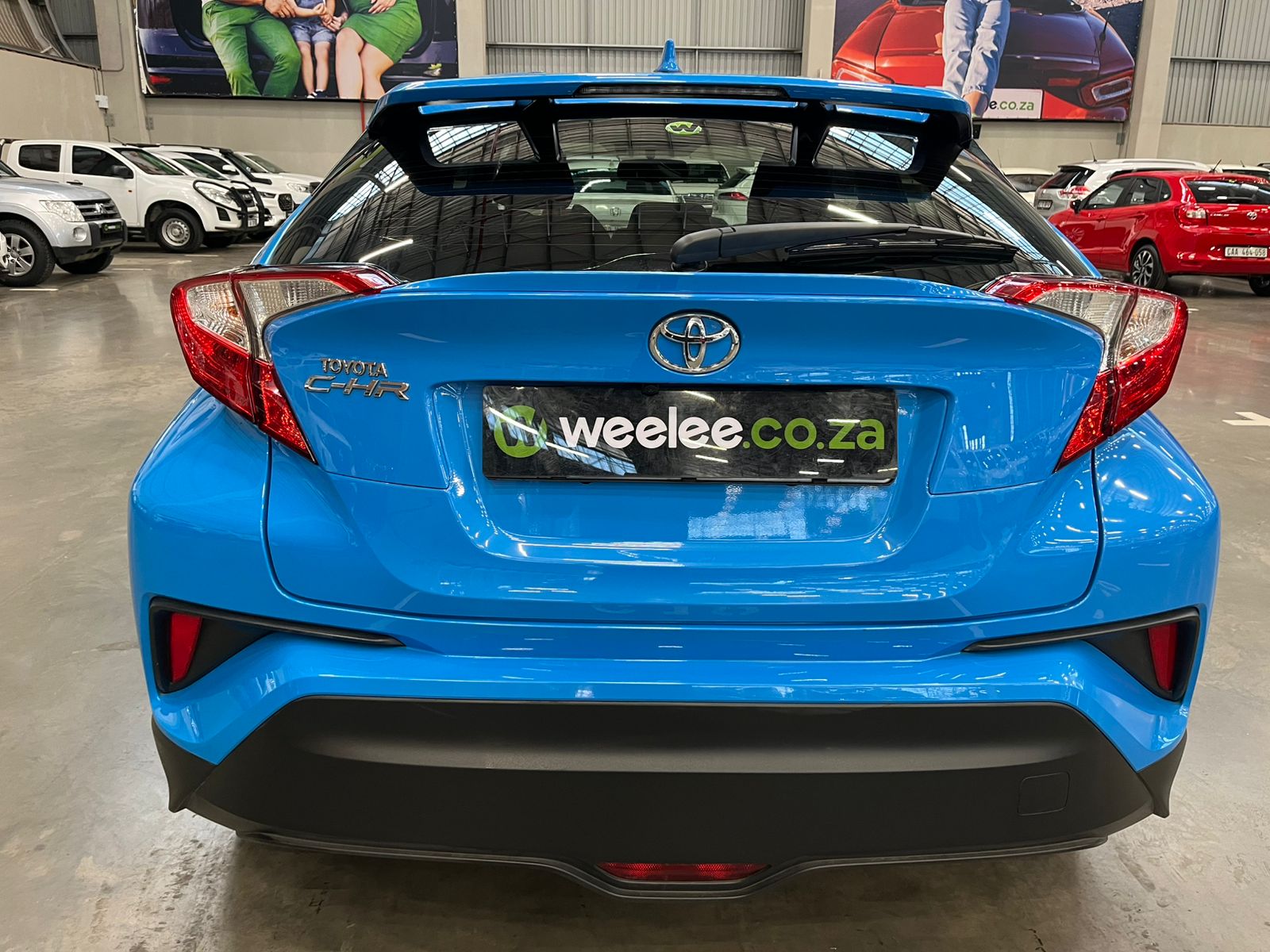 TOYOTA C-HR C-HR 1.2T PLUS