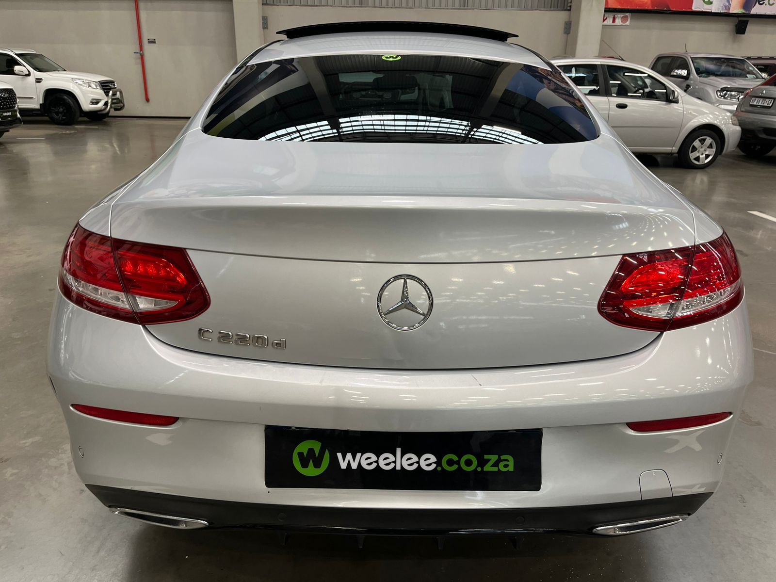 MERCEDES-BENZ C CLASS C220d AMG COUPE A/T