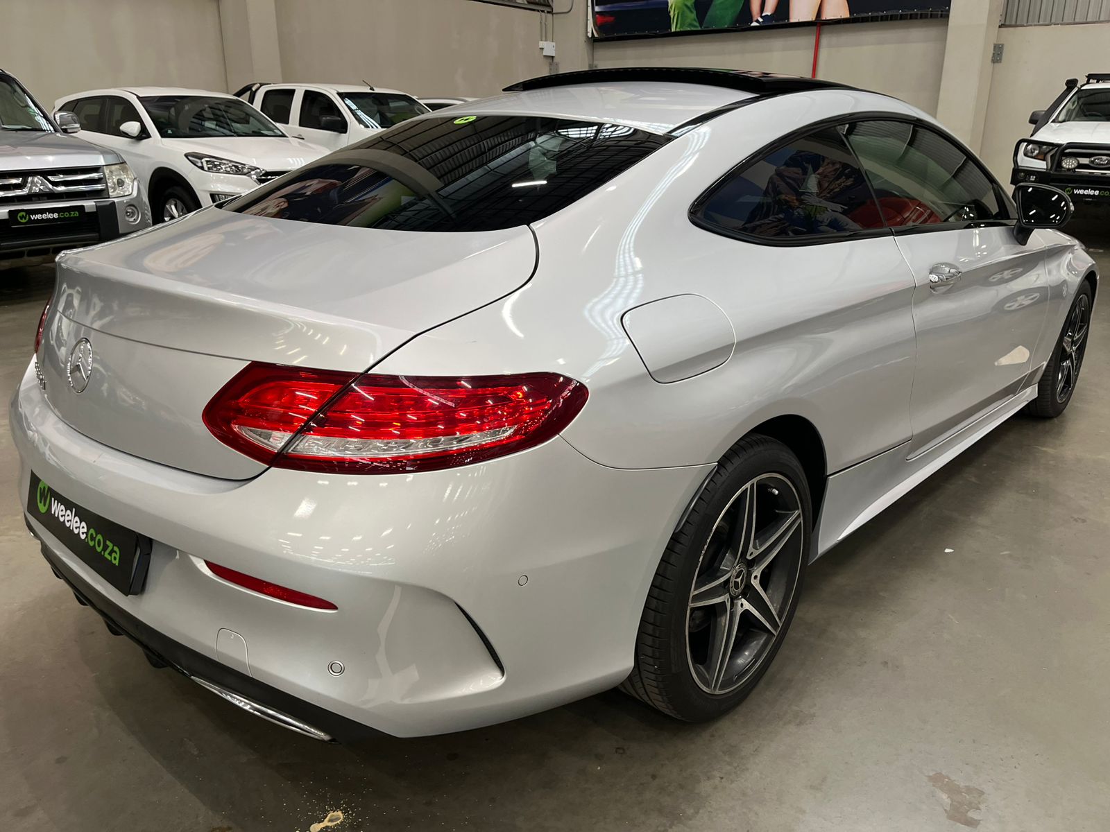 MERCEDES-BENZ C CLASS C220d AMG COUPE A/T
