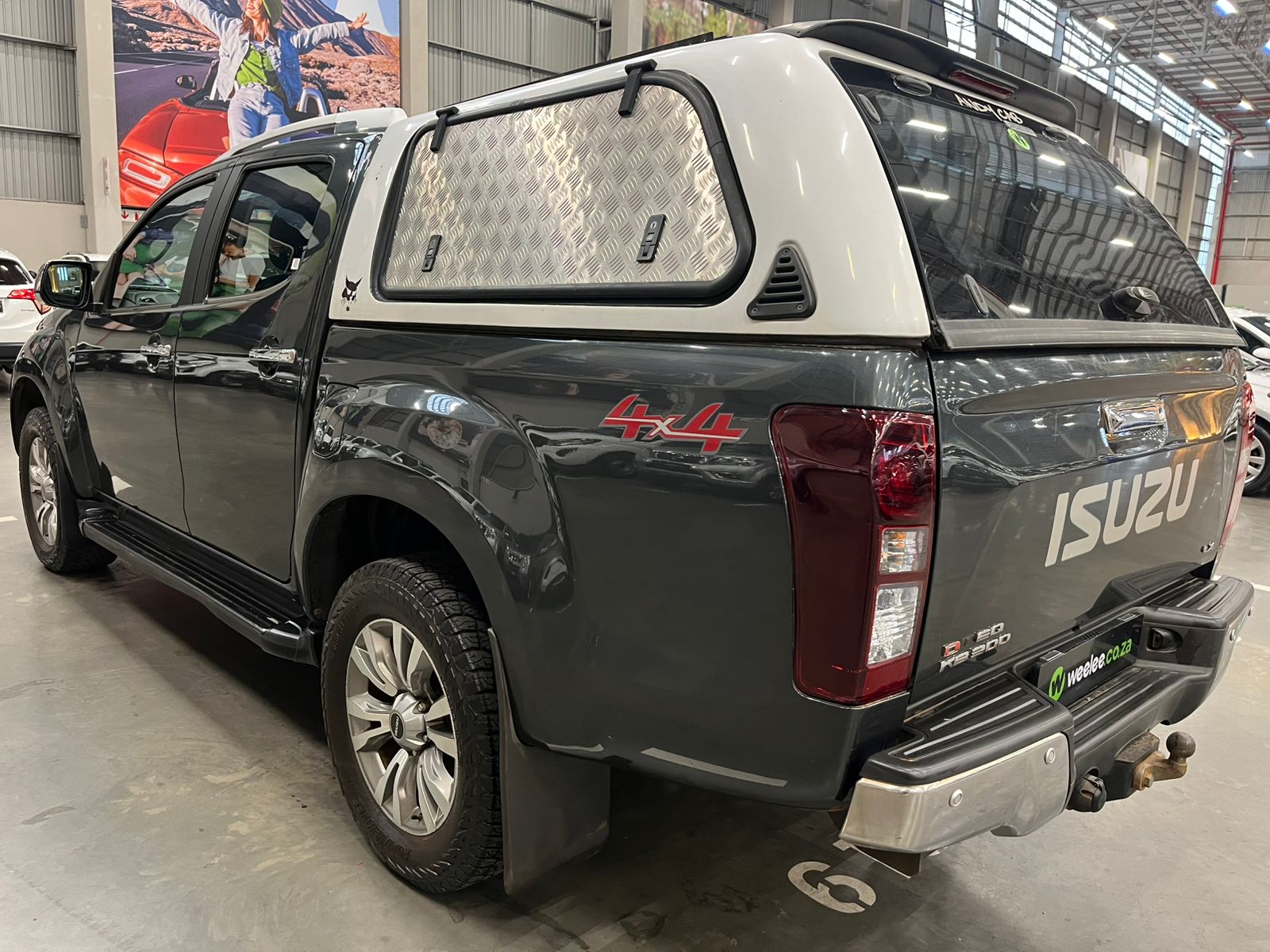 ISUZU KB KB 300 D-TEQ LX 4X4 P/U D/C