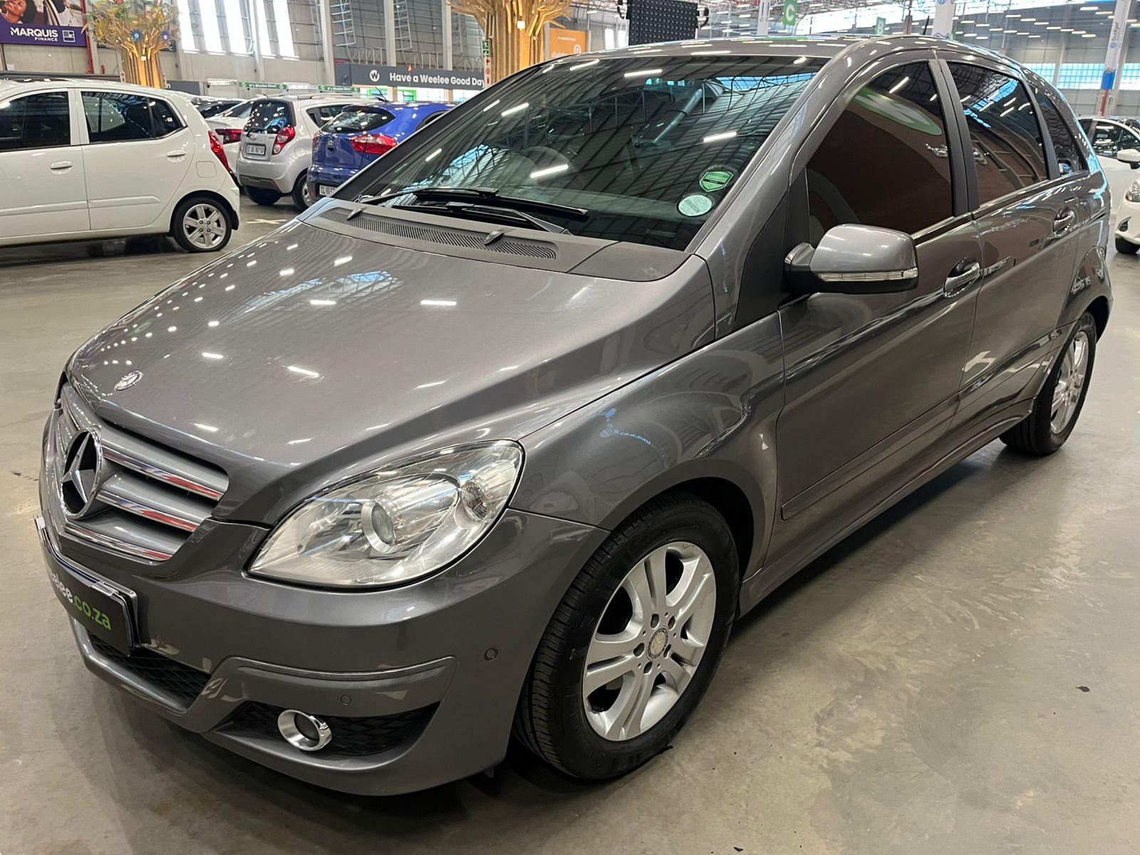 MERCEDES-BENZ B CLASS B 180 A/T