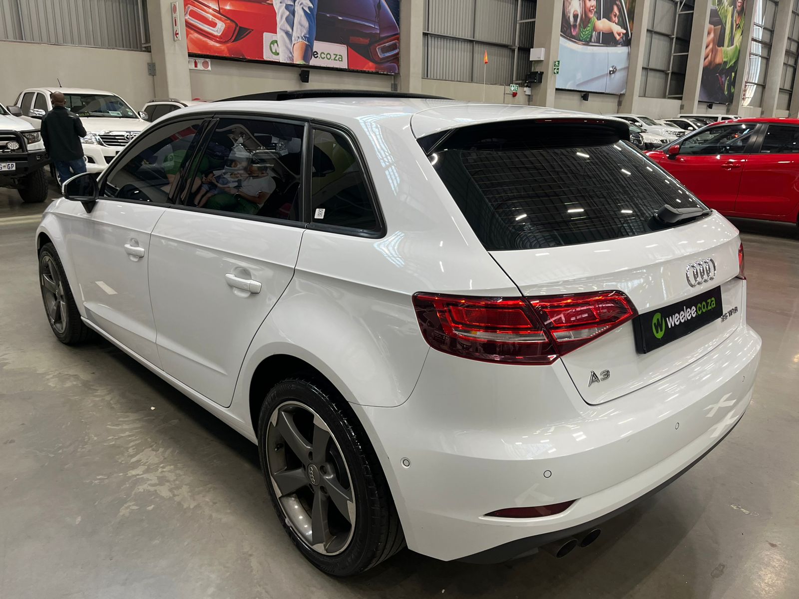 AUDI A3 A3 SPORTBACK 1.4 TFSI STRONIC (35 TFSI)
