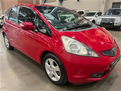 2010 HONDA JAZZ 1.5i EX