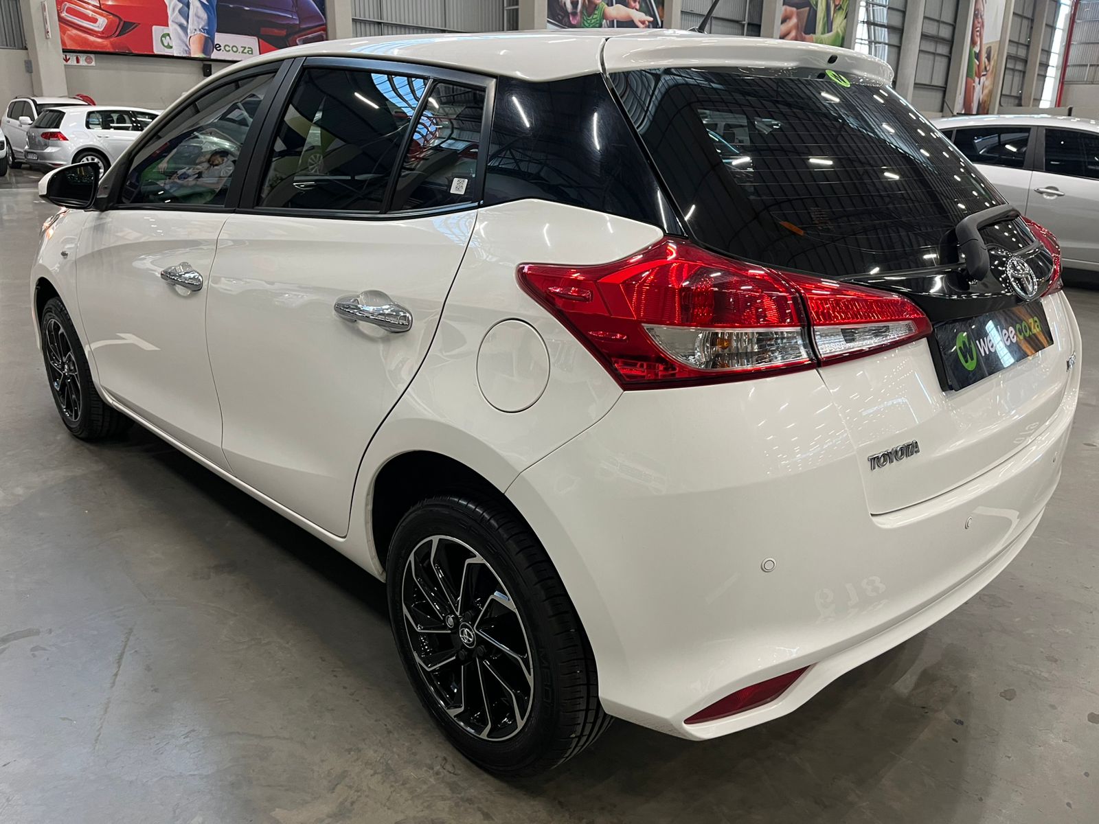 TOYOTA YARIS YARIS 1.5 Xi 5Dr