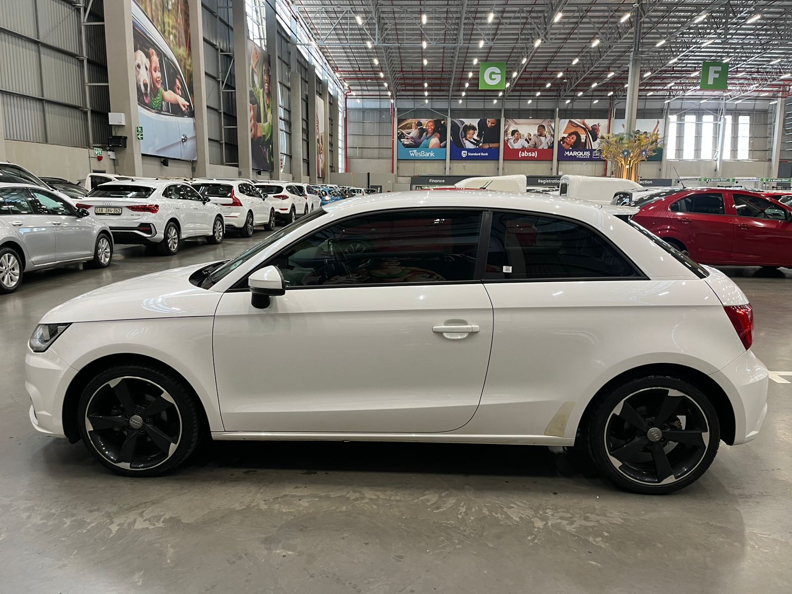 AUDI A1 A1 1.0T FSi S STRONIC 3Dr (25 TFSi)