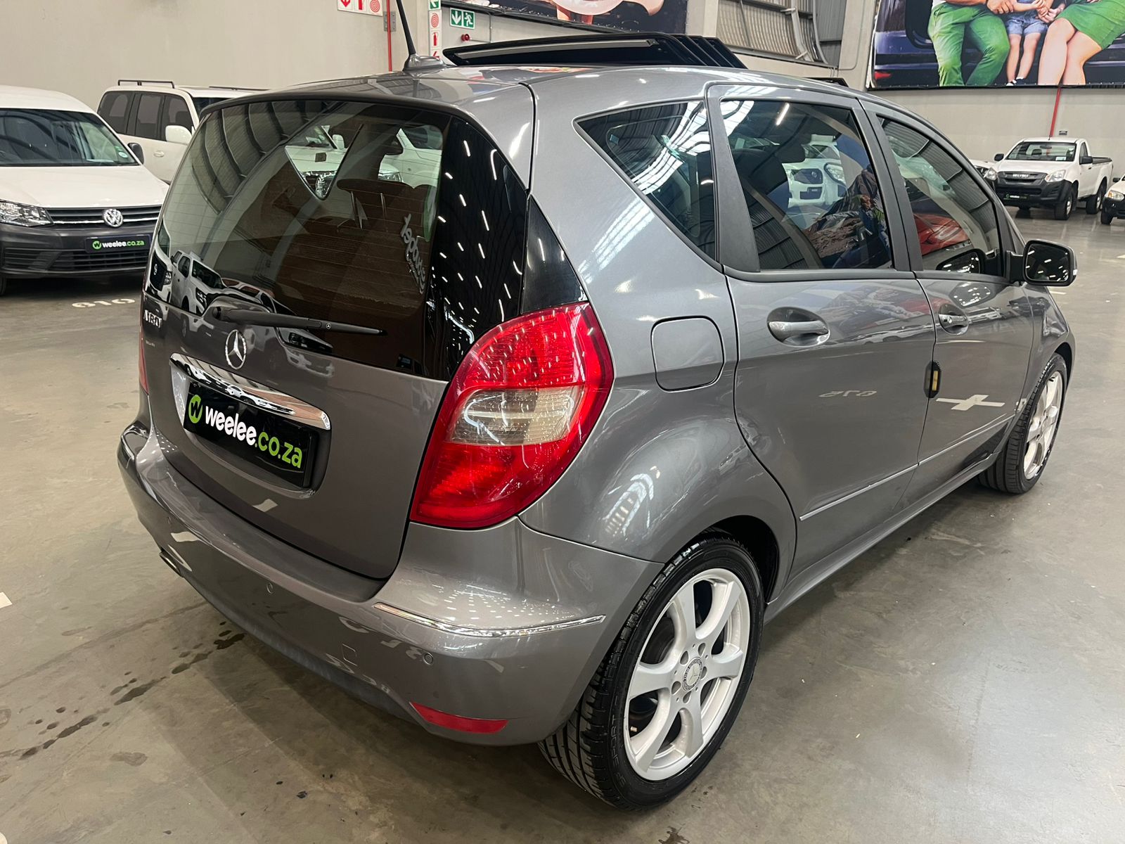 MERCEDES-BENZ A CLASS A 180 ELEGANCE A/T
