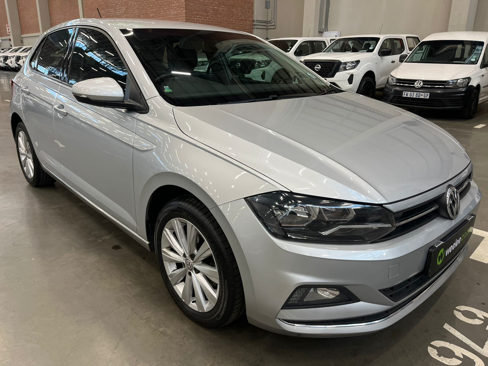 VOLKSWAGEN POLO POLO 1.0 TSI HIGHLINE DSG (85KW)