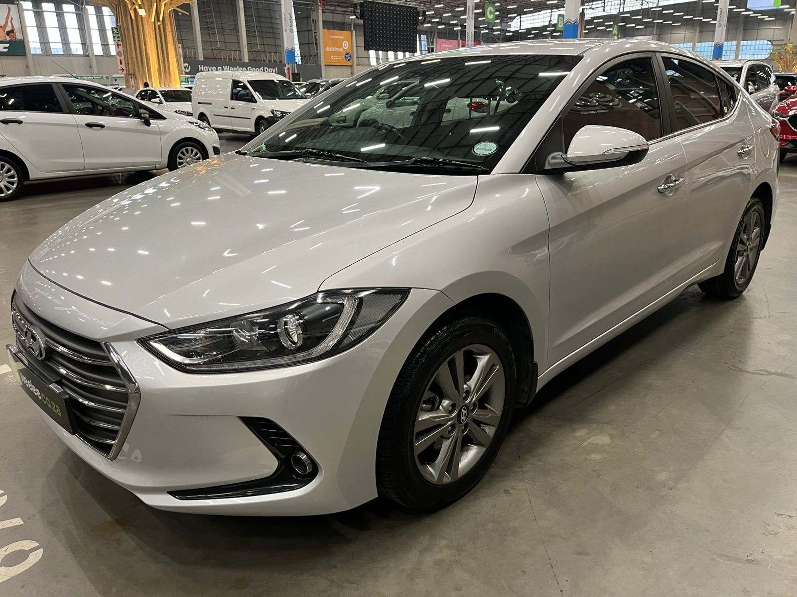 HYUNDAI ELANTRA ELANTRA 1.6 EXECUTIVE A/T