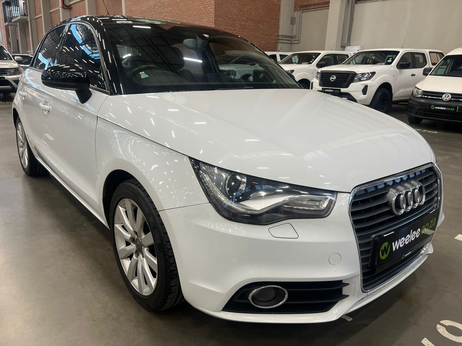 AUDI A1 A1 SPORTBACK 1.4T FSi  AMB S-TRON