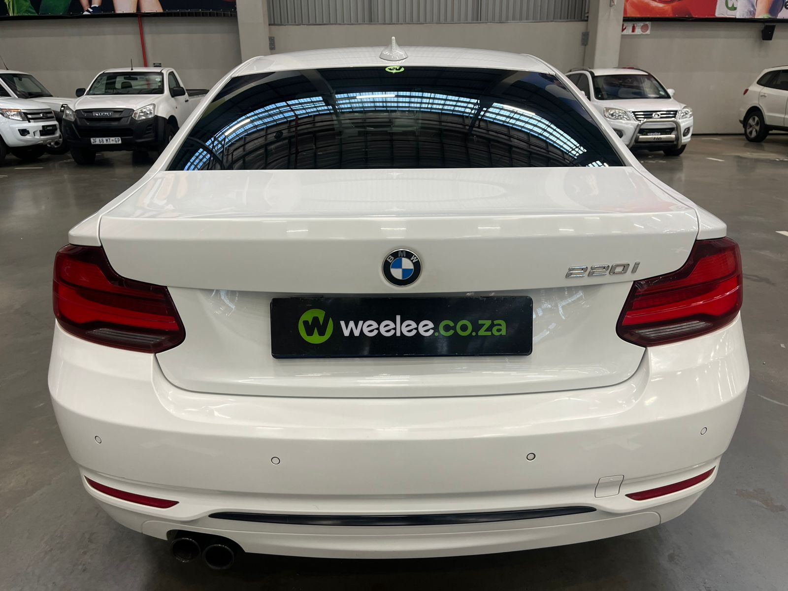 BMW 2 SERIES 220i SPORT LINE SHADOW EDITION A/T (F22)
