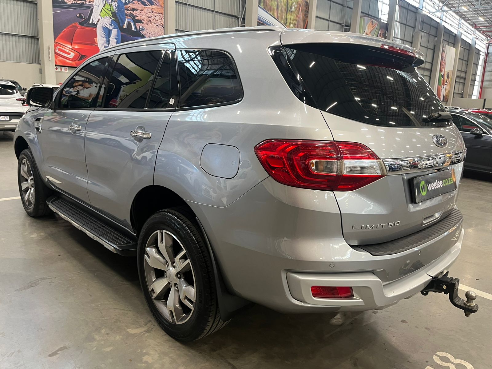 FORD EVEREST EVEREST 3.2 TDCi LTD 4X4 A/T