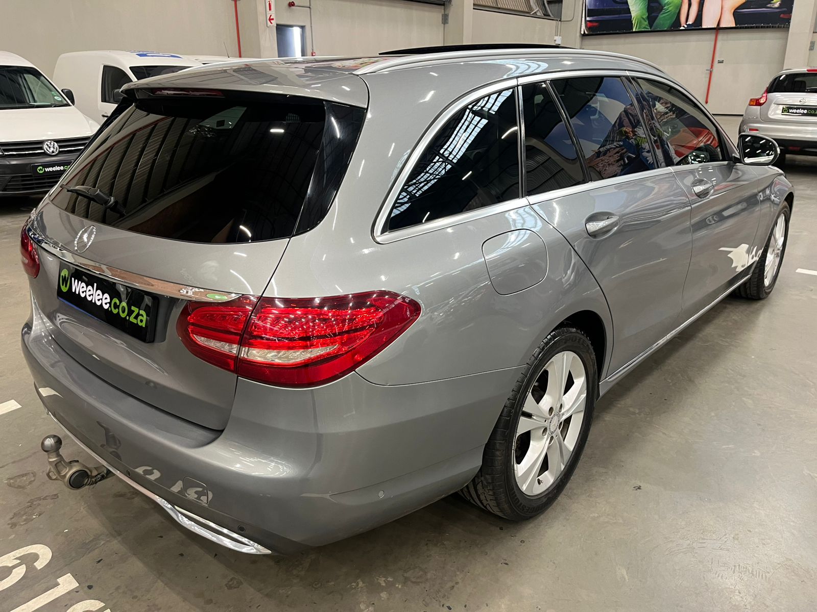 MERCEDES-BENZ C CLASS C200 ESTATE A/T