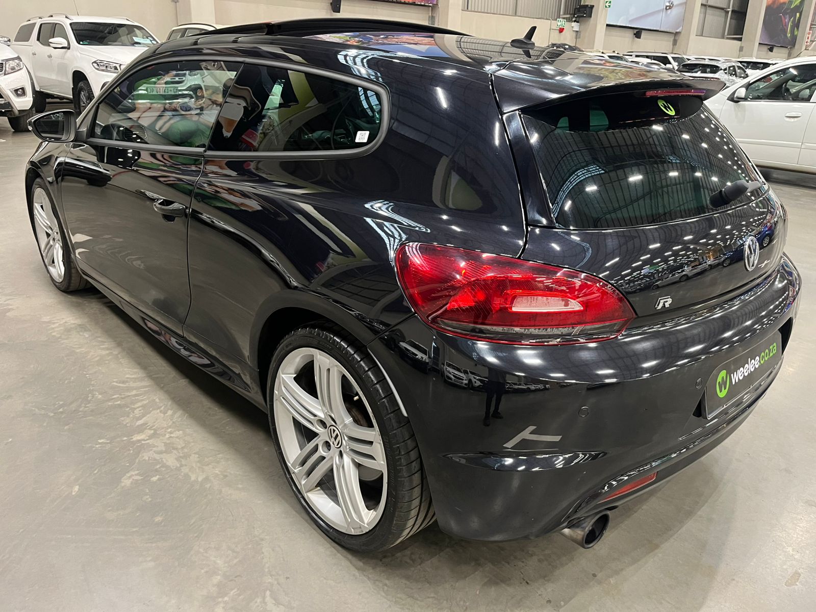 VOLKSWAGEN SCIROCCO SCIROCCO 2.0 TSI R DSG (188kw)
