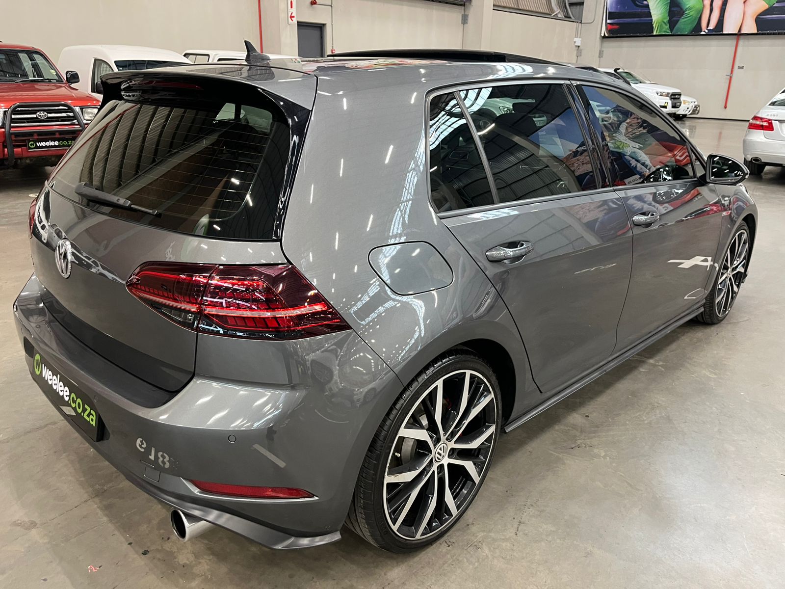 VOLKSWAGEN GOLF 7 GOLF VII GTi 2.0 TSI DSG
