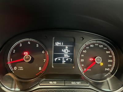 2025 VOLKSWAGEN POLO VIVO 1.4 LIFE (5DR)
