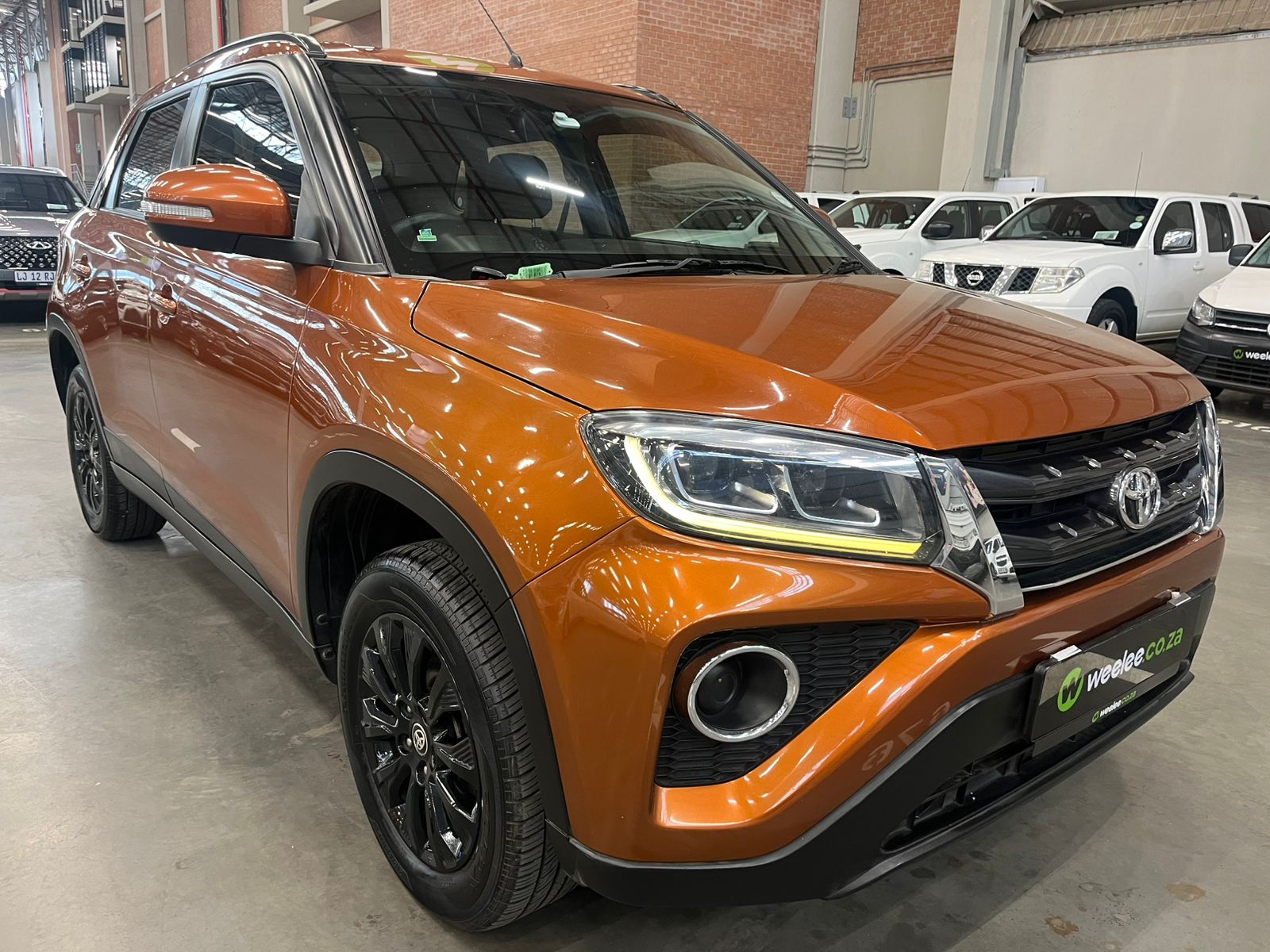 2022 Toyota Urban Cruiser 1.5 Xs Q2FyTGlzdGluZzo1NzU4MDU R198500
