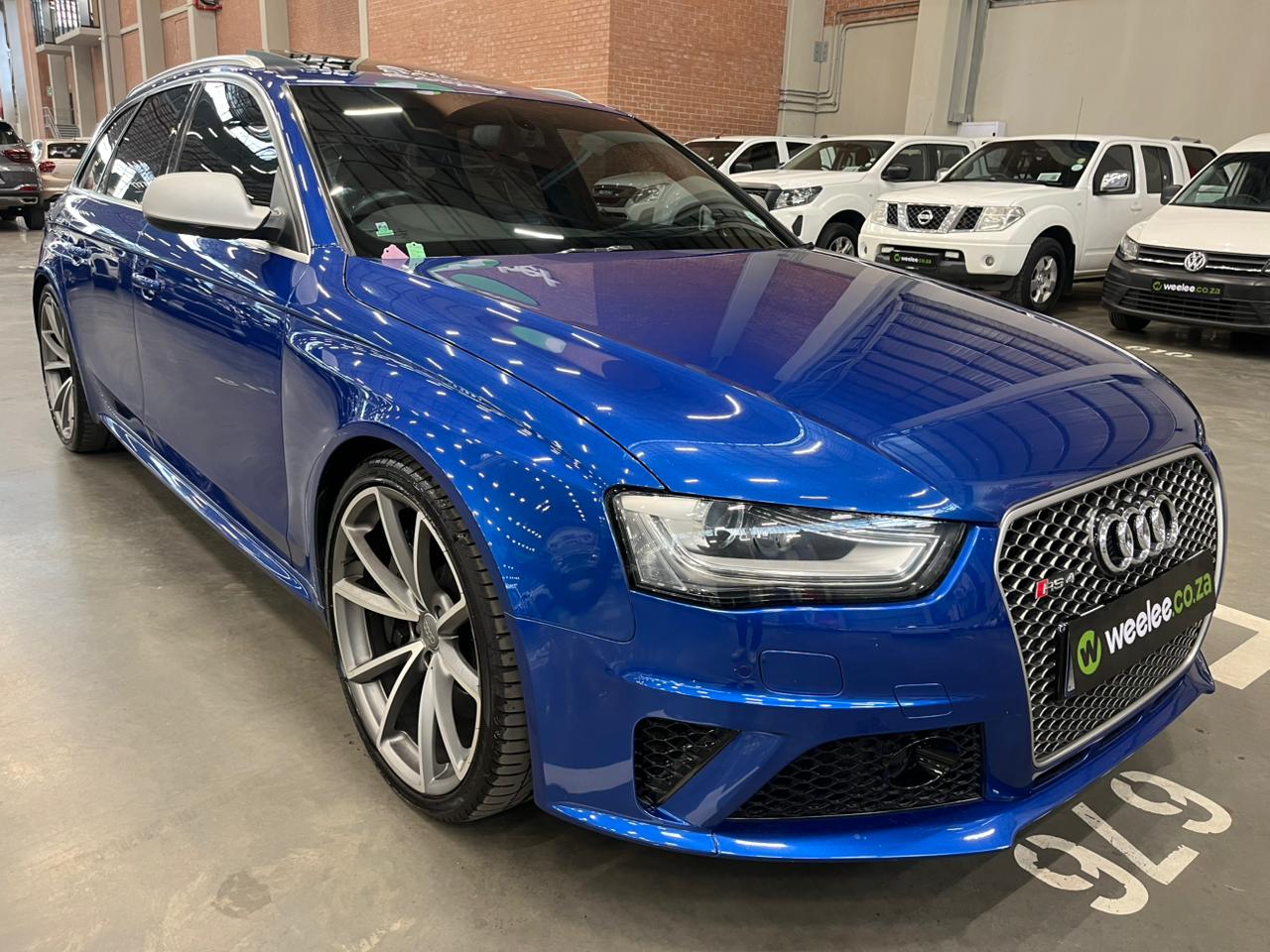 AUDI S4 RS 4 AVANT QUATT STRONIC