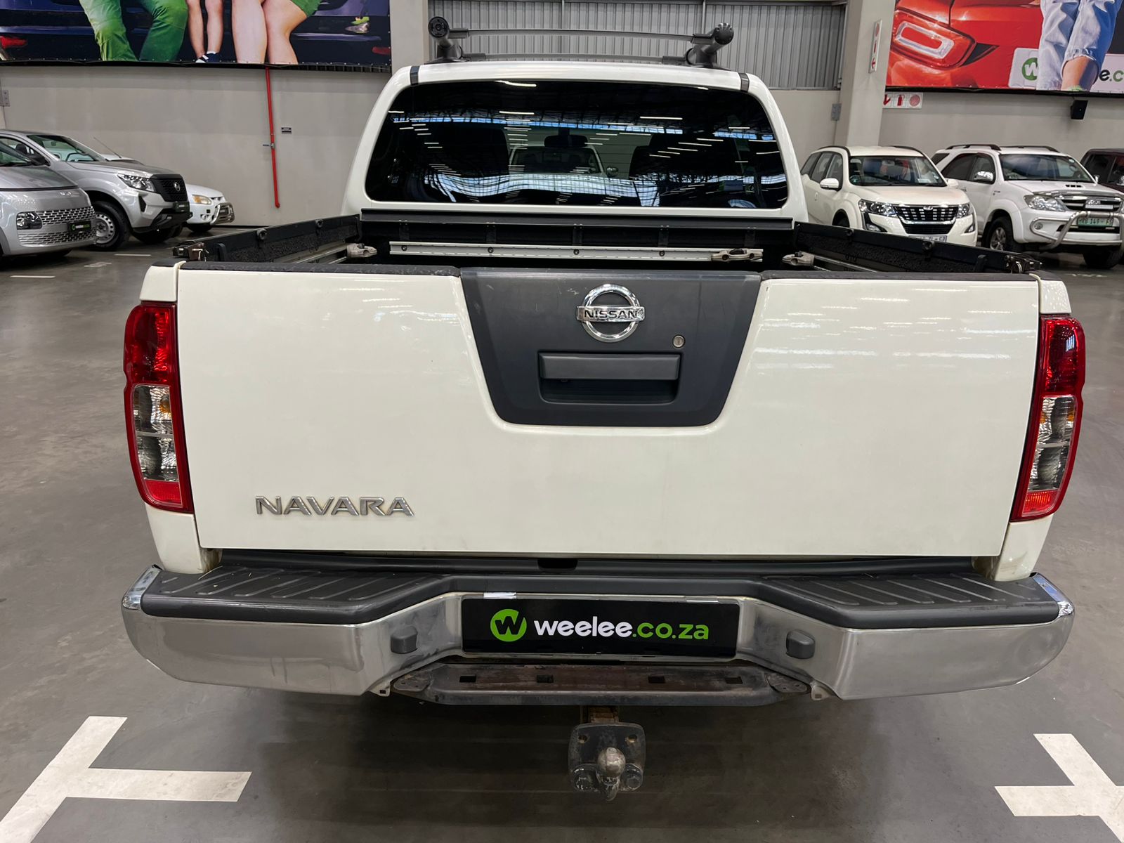 NISSAN NAVARA NAVARA 3.0 dCi  LE A/T 4X4 P/U D/C