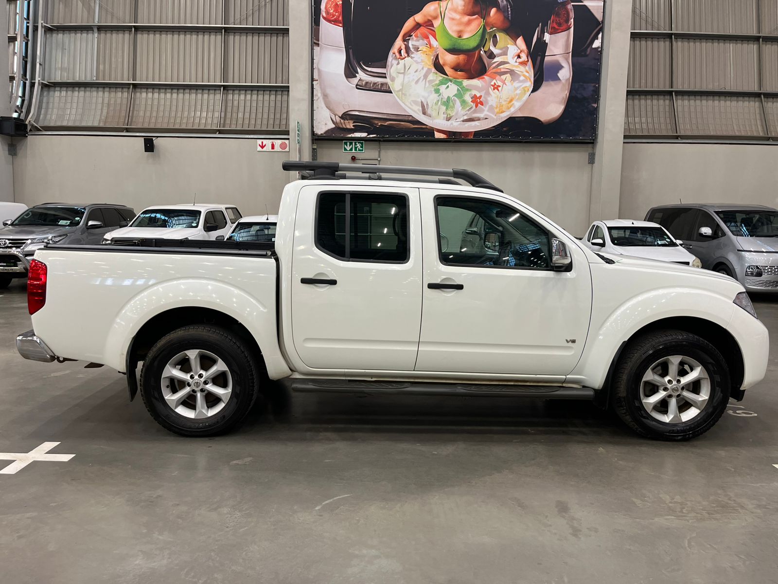 NISSAN NAVARA NAVARA 3.0 dCi  LE A/T 4X4 P/U D/C