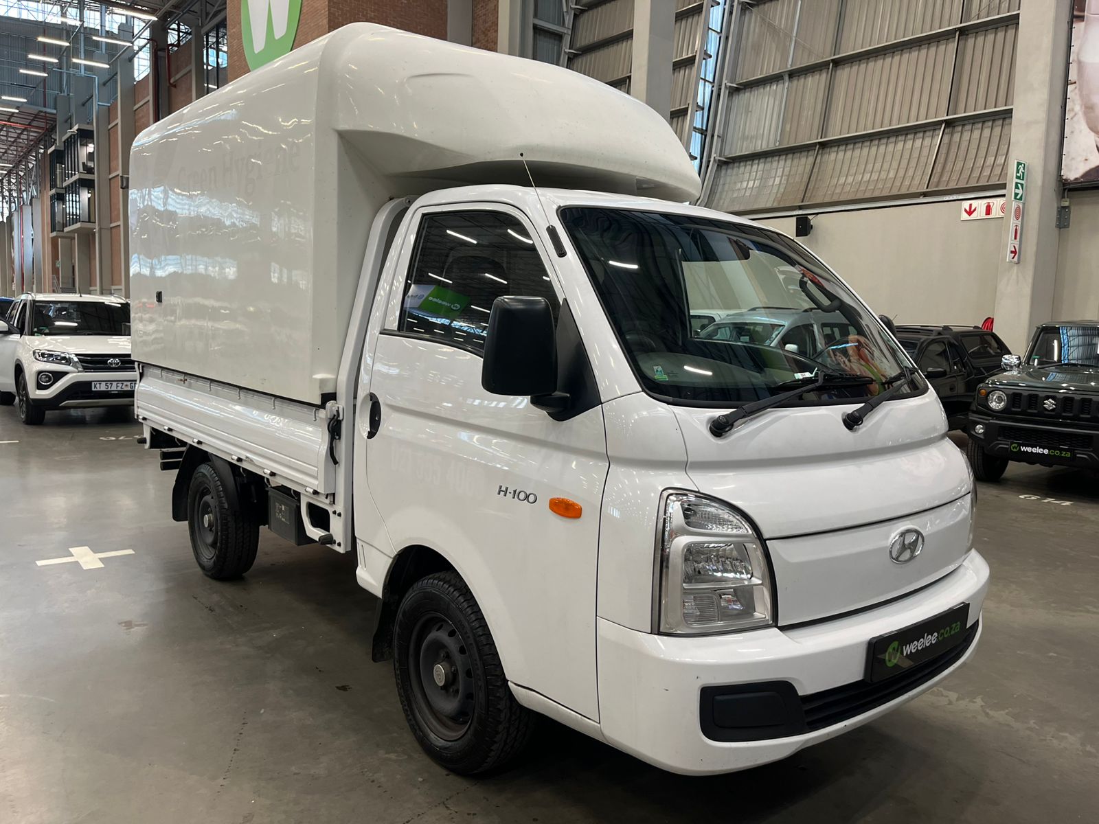 HYUNDAI H100 / BAKKIE H100 2.6D F/C D/S
