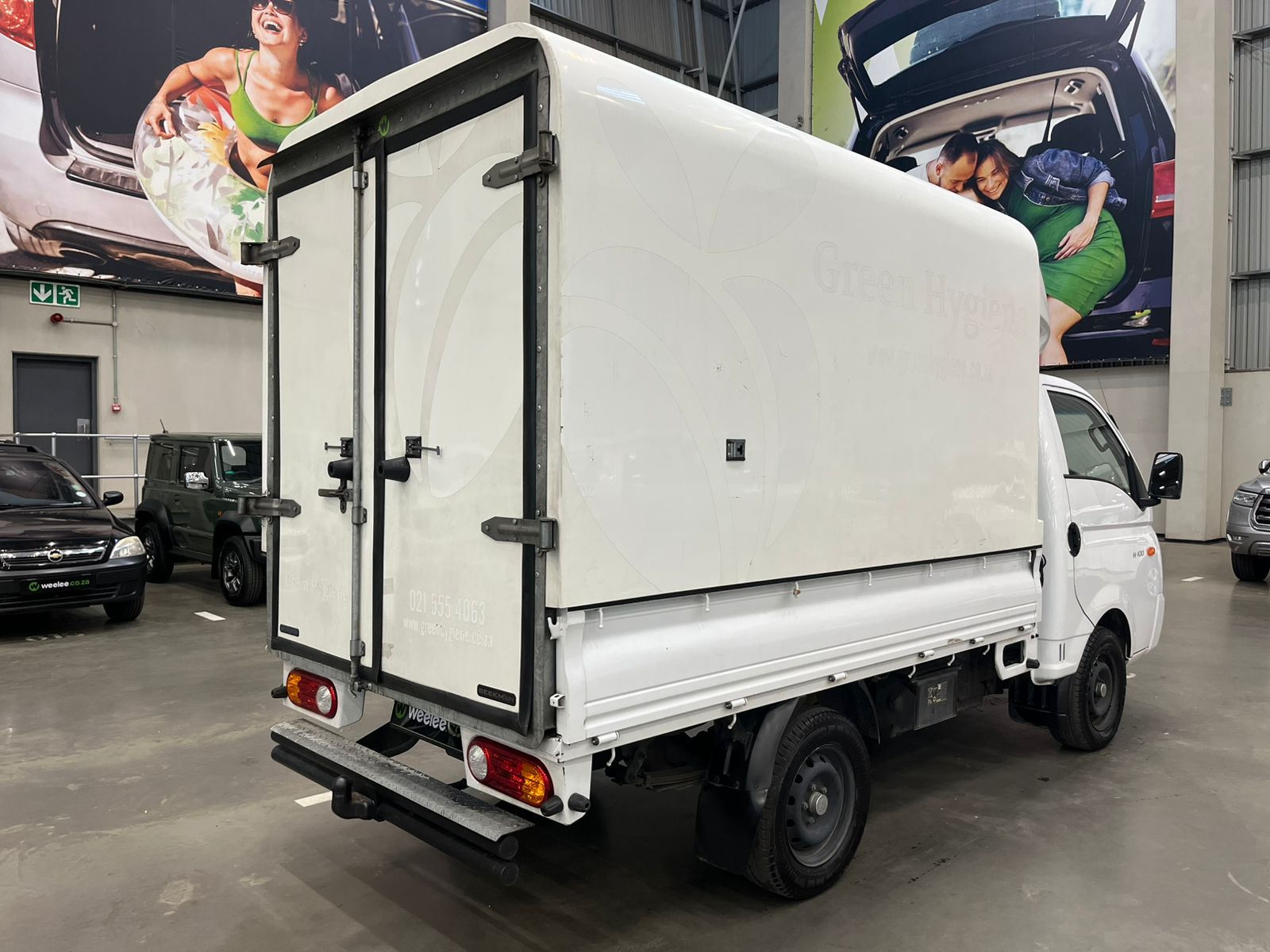 HYUNDAI H100 / BAKKIE H100 2.6D F/C D/S