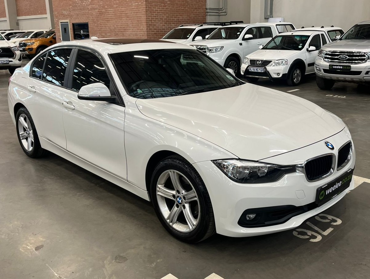 BMW 3 SERIES 318i A/T (F30)