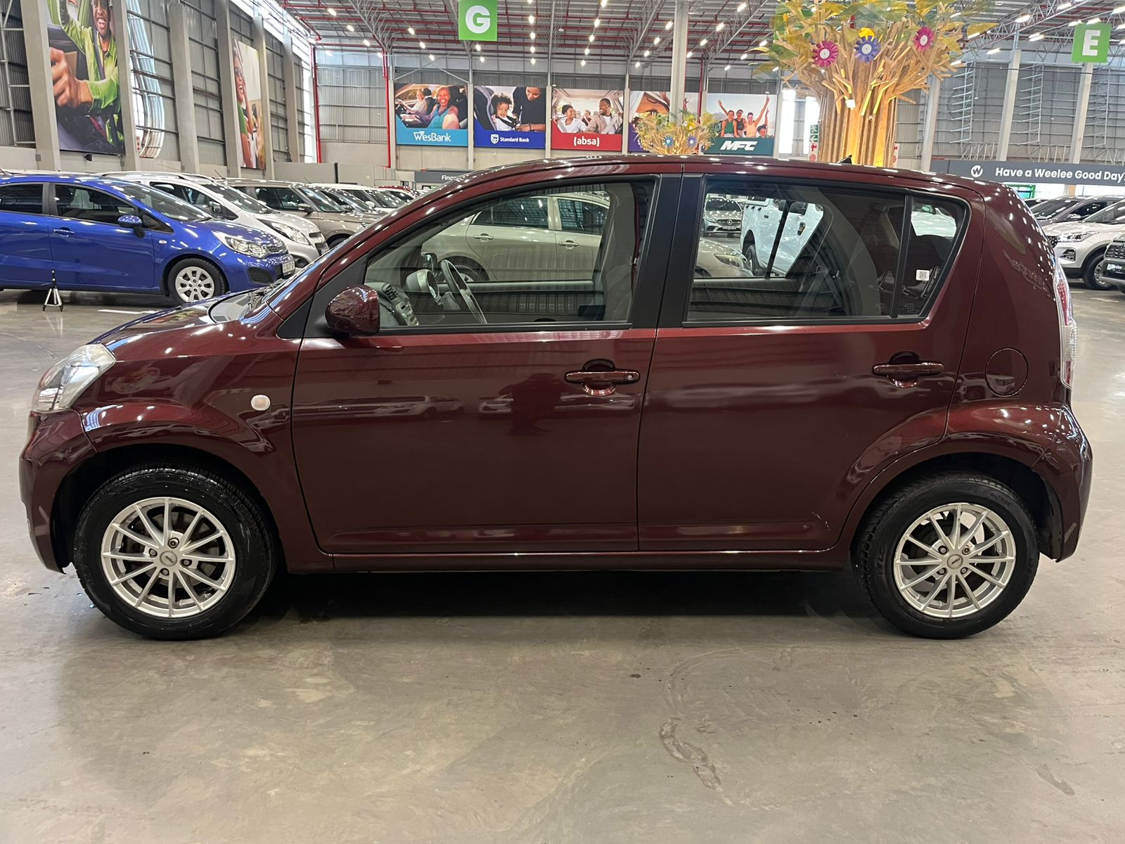 DAIHATSU SIRION SIRION 1.3i