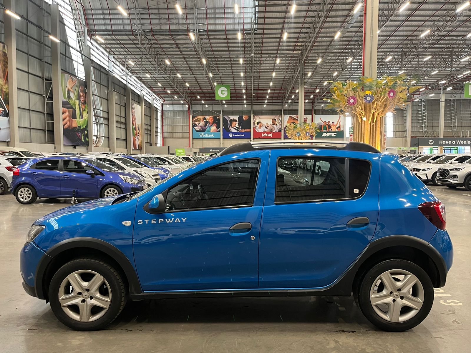 RENAULT SANDERO SANDERO 900T STEPWAY