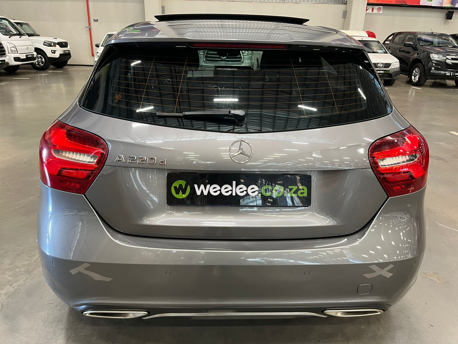 MERCEDES-BENZ A CLASS A 220d URBAN A/T