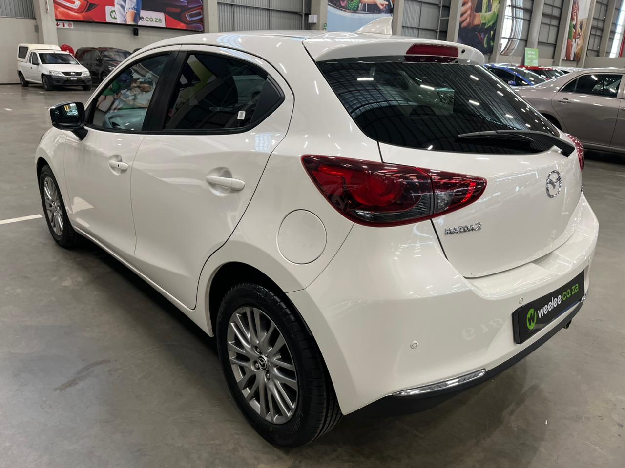 MAZDA MAZDA 2 MAZDA2 1.5 INDIVIDUAL A/T 5Dr