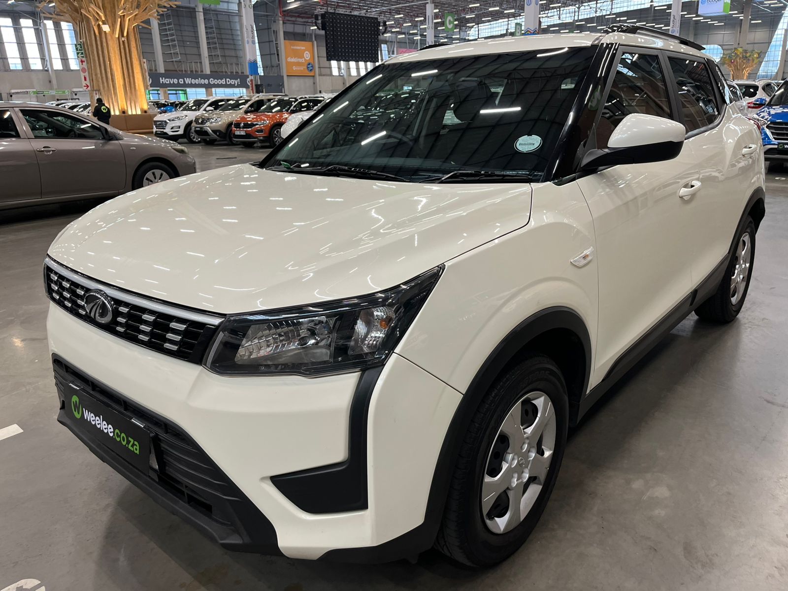 MAHINDRA XUV300 XUV300 1.5D (W6)