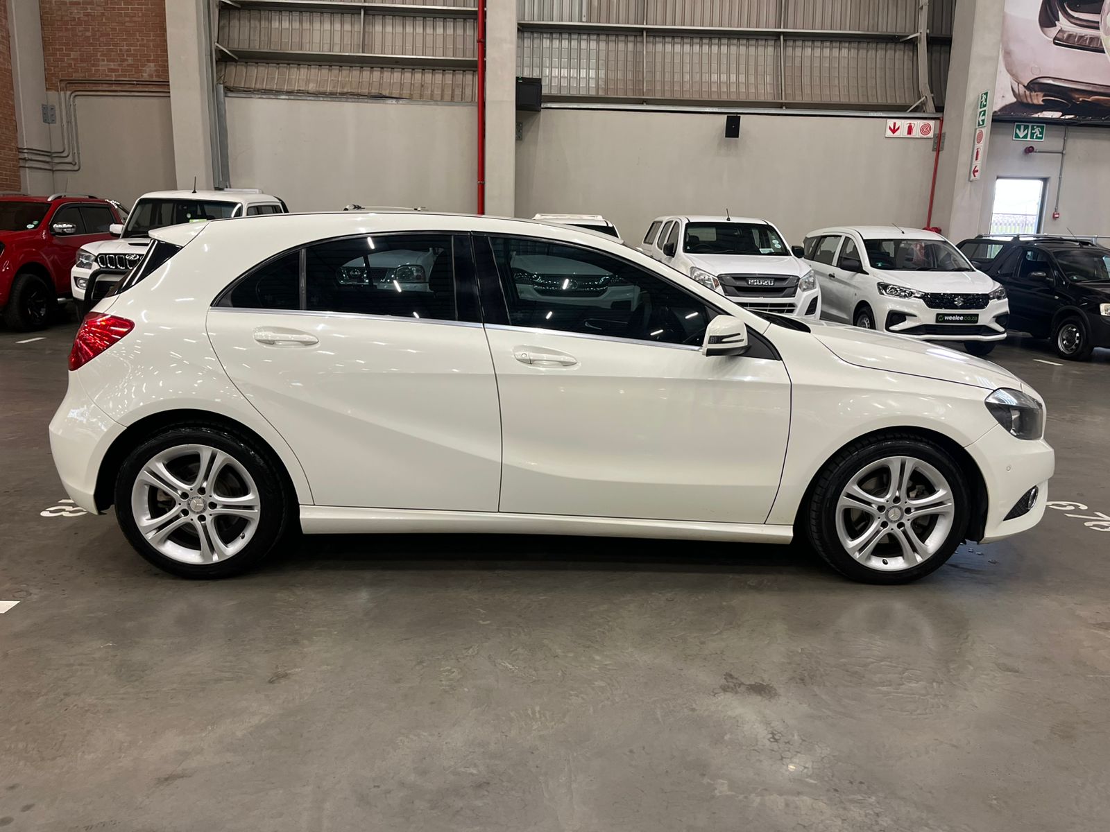 MERCEDES-BENZ A CLASS A 220 CDI BE A/T