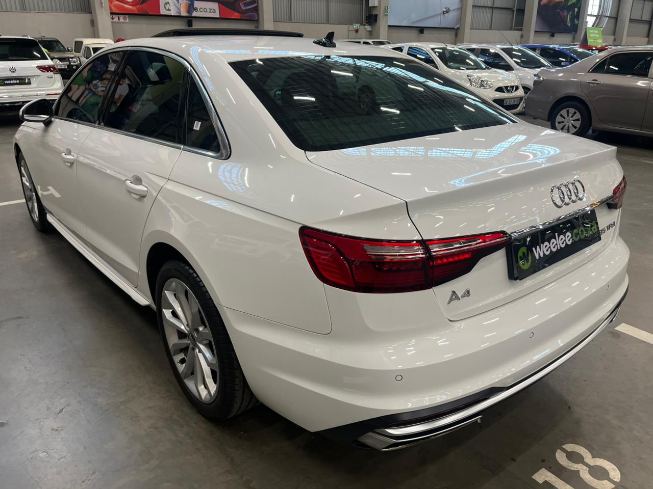 AUDI A4 A4 35 TFSI ADVANCED STRONIC