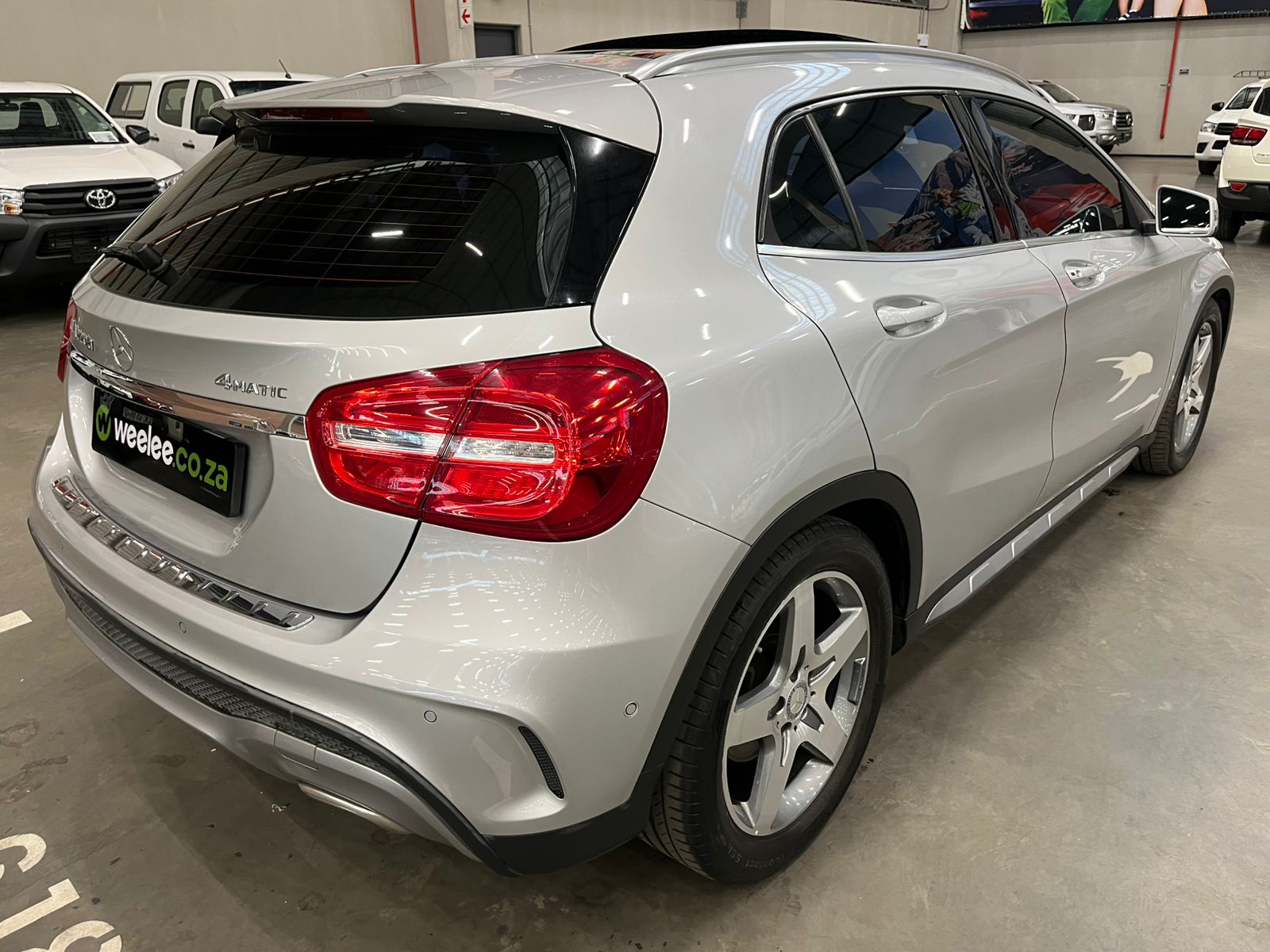 MERCEDES-BENZ GLA GLA 220 CDI A/T 4MATIC