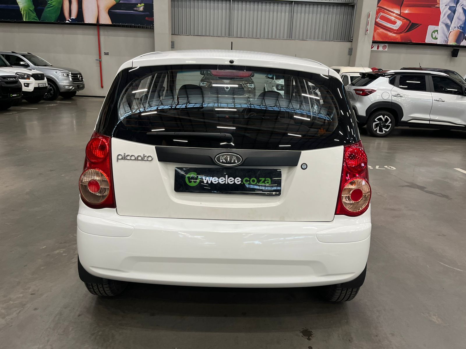 KIA PICANTO PICANTO 1.1 STRIKER